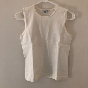 NWOT Gap Sleeveless Sweater